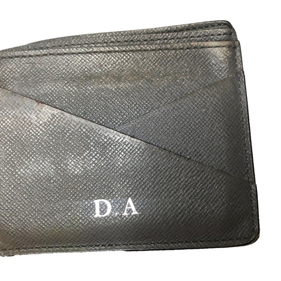 Louis Vuitton Taiga Leather Bifold Gray Men’s Wallet Made In France - Picture 6 of 15